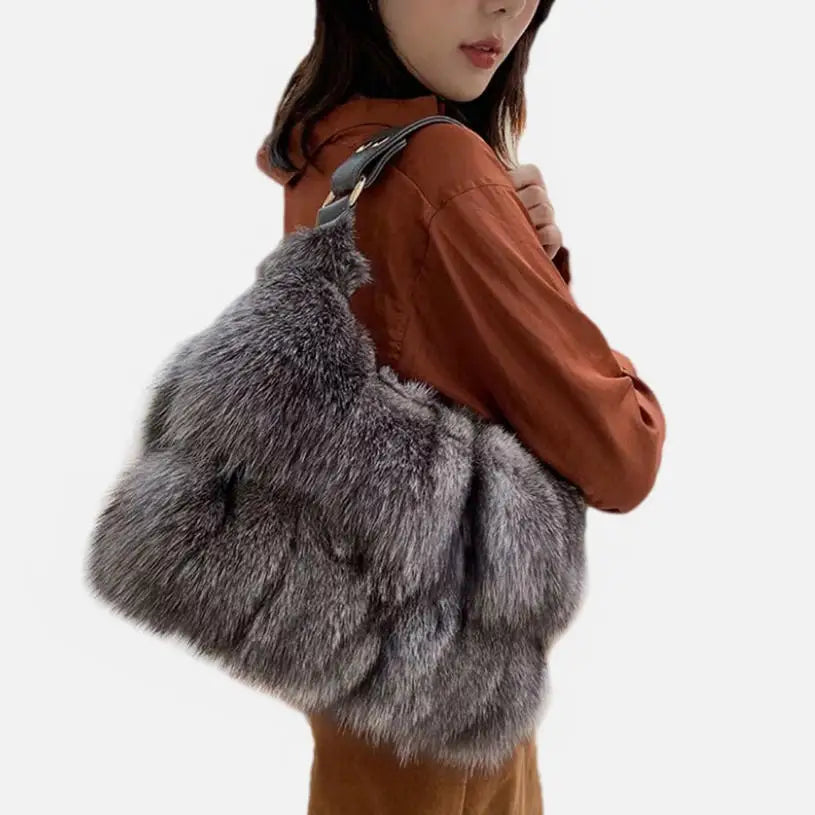 Women's Real Fur Tote Bag With Luxurious Shoulder Style