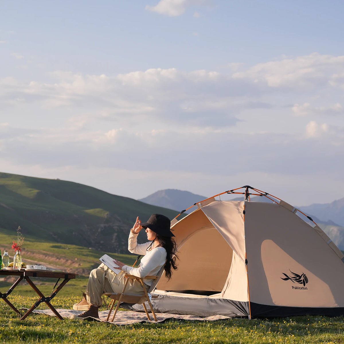 Pakicetus Automatic Instant Setup Camping Tent For Outdoor Adventures